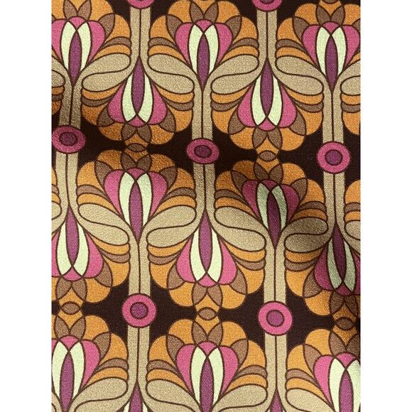 Stylish Retro Patterned Mini Dress - Picture 6 of 14